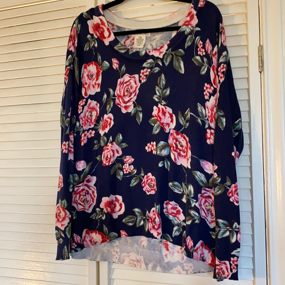 Billabong floral top
